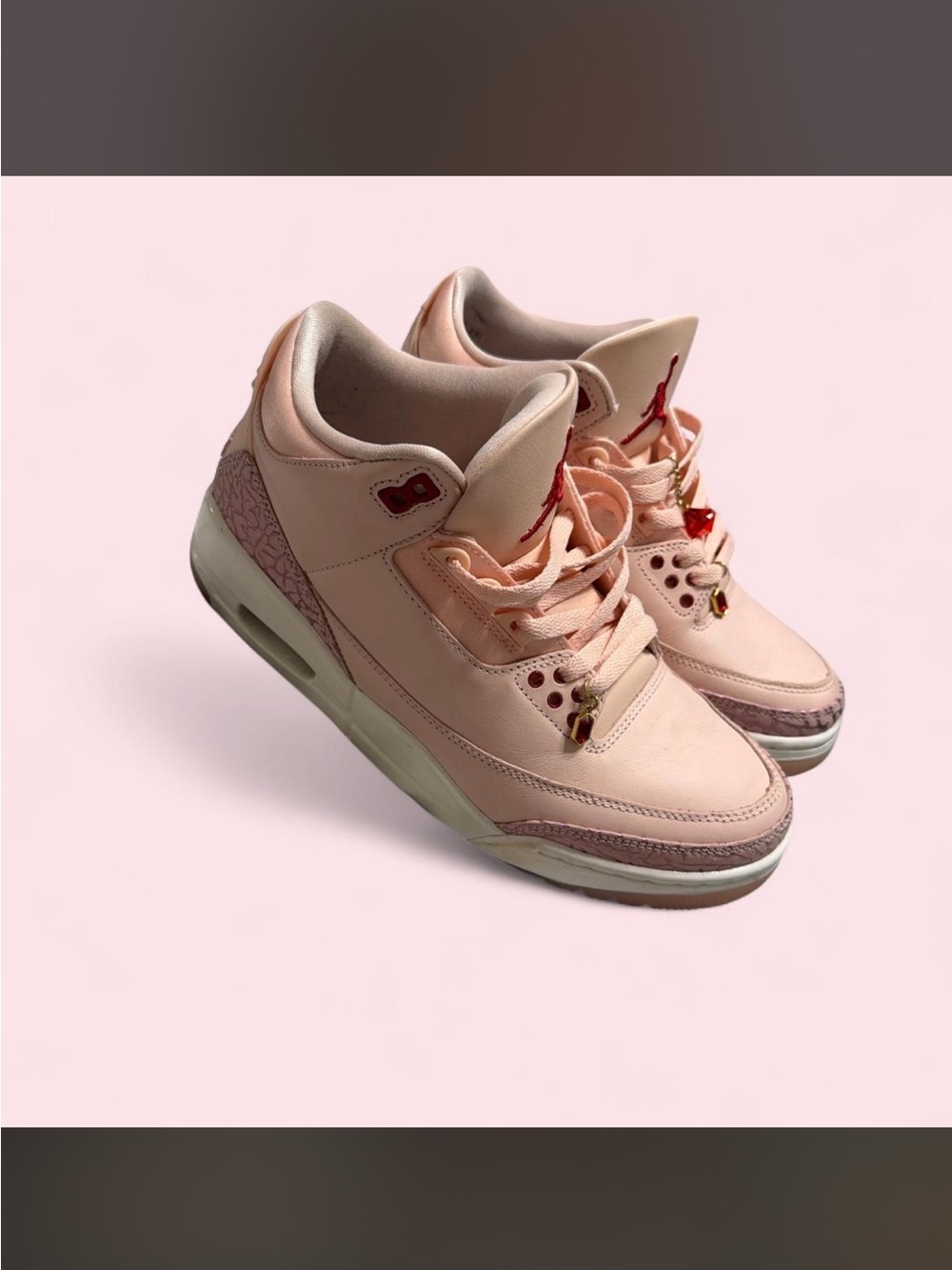 Jordan 3 Valentines Day Edition